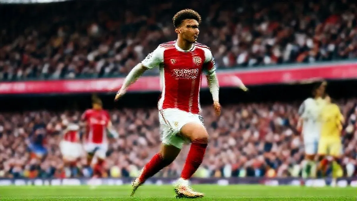 Kobbie Mainoo in action on the football pitch